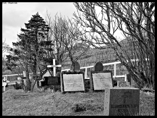 Bardzo stary islandzki cmentarz