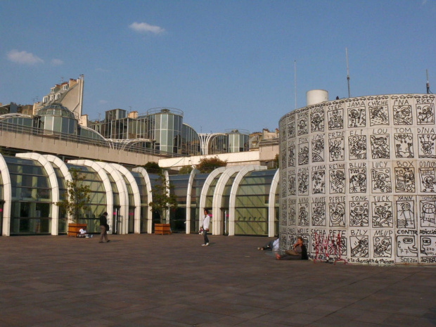 Forum des Halles - zespól zajmuje 7 ha powierzchni, na ziemi i pod ziemią #Paryż