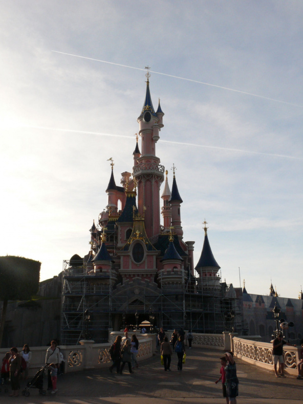 Sleeping Beauty Castle :) #Paryż