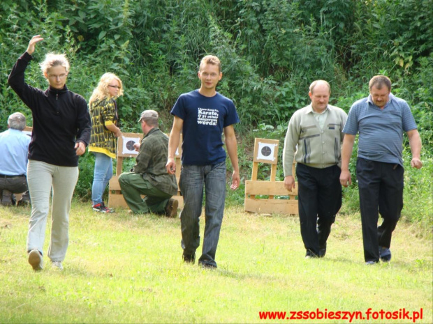 19 czerwca 2011 na przyszkolnej strzelnicy w Sobieszynie-Brzozowej odbyła się kolejna runda eliminacji Powiatowej Ligi Strzeleckiej #Sobieszyn #Brzozowa