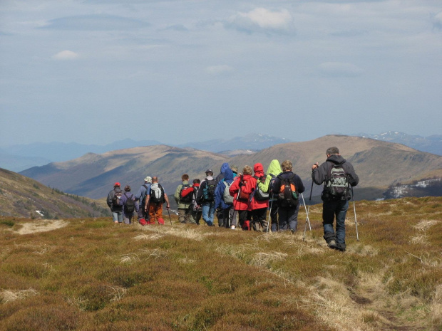 Bieszczady Wschodnie - w paśmie połonin pomiędzy Pikujem i Ostrym Wierchem.