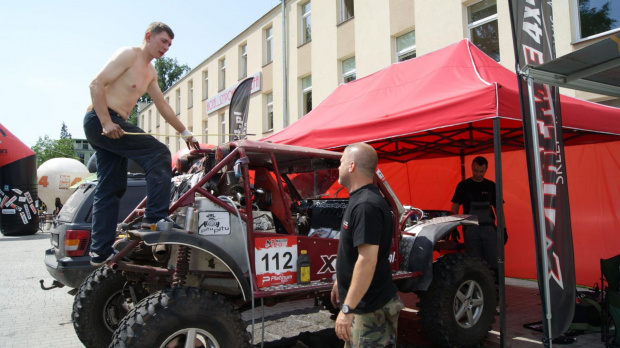 Master Race 2011 Xtreme Offroad team