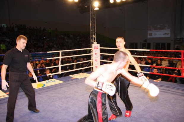www.karczteam.pl - zapraszamy ! www.fightzone.pl - treningi !! #kickboxing #wejherowo #karcz #FightZone #karate #reda #luzino #sport #walka #klub #full