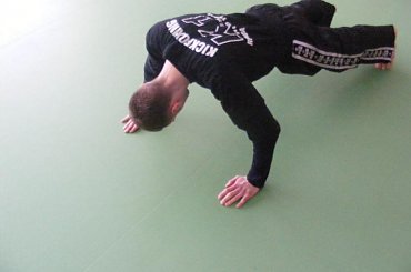 Zapraszamy na www.fightzone.pl oraz na www.wejherowo.dbv.pl #kickboxing #wejherowo #karcz #rafal #gminny #ośrodek #sportu #rekreacji #turystyki #Luzino #karate #full #contact #team #zieliński #mateusz #walka #przygotowania