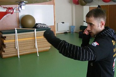 Zapraszamy na www.fightzone.pl oraz na www.wejherowo.dbv.pl #kickboxing #wejherowo #karcz #rafal #gminny #ośrodek #sportu #rekreacji #turystyki #Luzino #karate #full #contact #team #zieliński #mateusz #walka #przygotowania