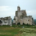 Ruiny zamku w Mirowie na szlaku Orlich Gniazd. #Mirów
