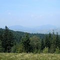 Luboń Wielki i Szczebel w Beskidzie Wyspowym z polany Jastrzębie w Gorcach #góry #beskidy #gorce #kudłoń