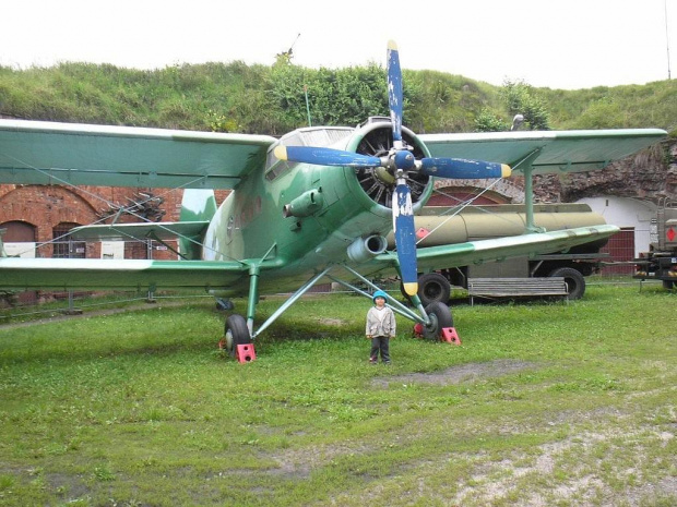 an-2