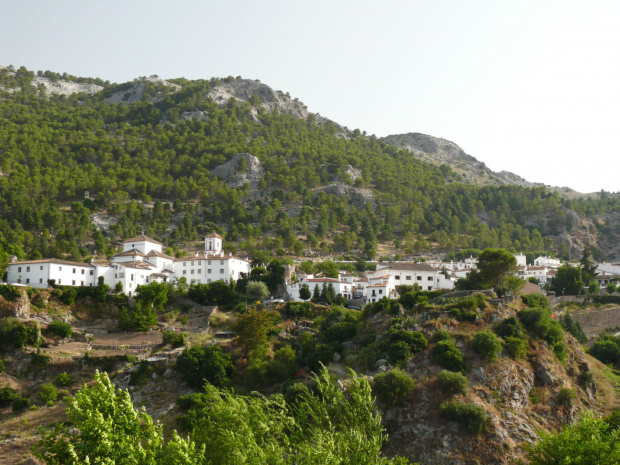 Grazalema - miejscowość leży w środku Parku Narodowego Andaluzji #Andaluzja