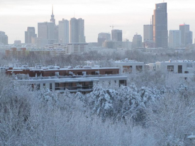 wschód słońca - widok z naszego okna 03.2010