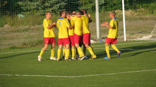 Resovia II Rzeszów - Pogoń Leżajsk 21.08.2011 r. IV liga podkarpacka #IVLiga #IVLigaPodkarpacka #lezajsk #lezajsktm #leżajsk #PiłkaNożna #pogon #pogoń #PogońLeżajsk #resovia #ResoviaIIRzeszów #ResoviaRzeszów #rzeszów #sport