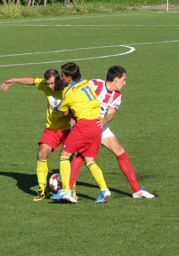 Resovia II Rzeszów - Pogoń Leżajsk 21.08.2011 r. IV liga podkarpacka #IVLiga #IVLigaPodkarpacka #lezajsk #lezajsktm #leżajsk #PiłkaNożna #pogon #pogoń #PogońLeżajsk #resovia #ResoviaIIRzeszów #ResoviaRzeszów #rzeszów #sport