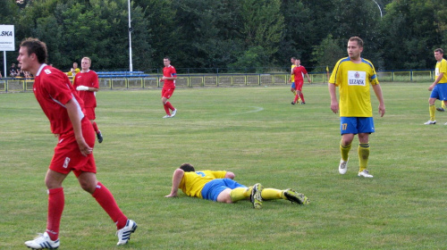 Pogoń Leżajsk - Igloopol Dębica (1:0), 24.08.2011 r. - IV liga podkarpacka #dębica #Igloopol #IgloopolDębica #IVLiga #lezajsk #lezajsktm #leżajsk #PiłkaNożna #pogon #pogoń #PogońLeżajsk #sport