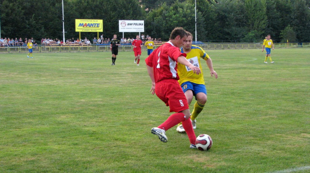 Pogoń Leżajsk - Igloopol Dębica (1:0), 24.08.2011 r. - IV liga podkarpacka #dębica #Igloopol #IgloopolDębica #IVLiga #lezajsk #lezajsktm #leżajsk #PiłkaNożna #pogon #pogoń #PogońLeżajsk #sport