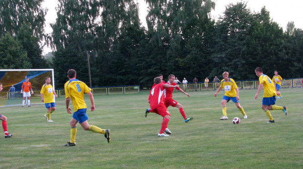 Pogoń Leżajsk - Igloopol Dębica (1:0), 24.08.2011 r. - IV liga podkarpacka #dębica #Igloopol #IgloopolDębica #IVLiga #lezajsk #lezajsktm #leżajsk #PiłkaNożna #pogon #pogoń #PogońLeżajsk #sport