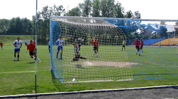 Błękitni Ropczyce - Pogoń Leżajsk, 27.08.2011 r. - II liga podkarpacka juniorów starszych i młodszych #błękitni #BłękitniRopczyce #juniorzy #lezajsk #leżajsk #PiłkaNożna #pogon #pogoń #PogońLeżajsk #ropczyce #sport