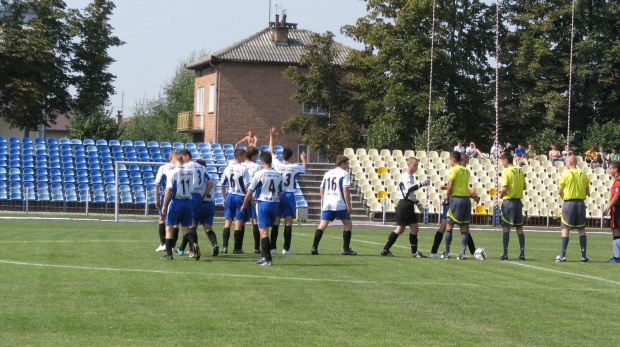 Błękitni Ropczyce - Pogoń Leżajsk, 27.08.2011 r. - II liga podkarpacka juniorów starszych i młodszych #błękitni #BłękitniRopczyce #juniorzy #lezajsk #leżajsk #PiłkaNożna #pogon #pogoń #PogońLeżajsk #ropczyce #sport