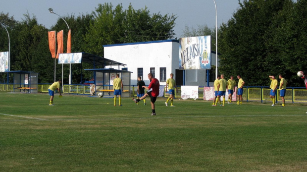 Pogoń Leżajsk - Sokół Nisko (4:0), 27.08.2011 r. - IV liga podkarpacka #IVLiga #lezajsk #lezajskym #leżajsk #nisko #PiłkaNożna #pogon #pogoń #PogońLeżajsk #sokół #SokółNisko #sport