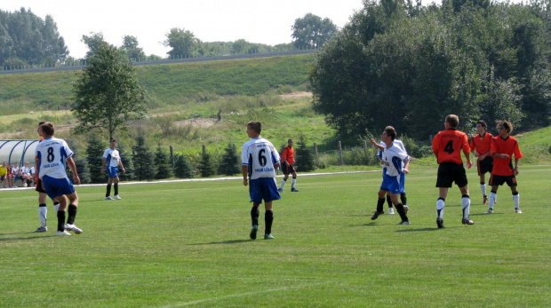 Błękitni Ropczyce - Pogoń Leżajsk, 27.08.2011 r. - II liga podkarpacka juniorów starszych i młodszych #błękitni #BłękitniRopczyce #juniorzy #lezajsk #leżajsk #PiłkaNożna #pogon #pogoń #PogońLeżajsk #ropczyce #sport