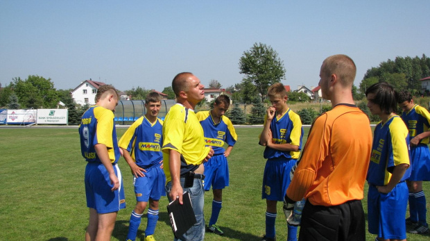 Błękitni Ropczyce - Pogoń Leżajsk, 27.08.2011 r. - II liga podkarpacka juniorów starszych i młodszych #błękitni #BłękitniRopczyce #juniorzy #lezajsk #leżajsk #PiłkaNożna #pogon #pogoń #PogońLeżajsk #ropczyce #sport