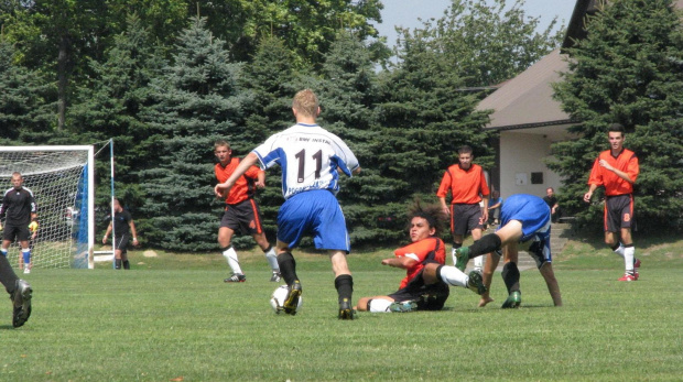 Błękitni Ropczyce - Pogoń Leżajsk, 27.08.2011 r. - II liga podkarpacka juniorów starszych i młodszych #błękitni #BłękitniRopczyce #juniorzy #lezajsk #leżajsk #PiłkaNożna #pogon #pogoń #PogońLeżajsk #ropczyce #sport