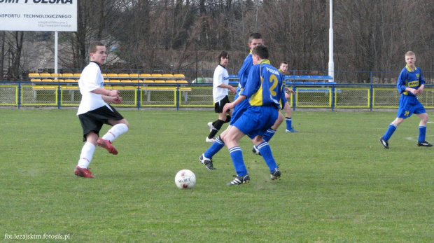 Juniorzy młodsi, mecz Pogoń Leżajsk - Orzeł Przeworsk, 28.03.2010 r., wynik 2:1, miejsce: Leżajsk #pogon #pogoń #leżajsk #lezajsk #PogońLeżajsk #pogonlezajsk #orzeł #przeworsk #OrzełPrzeworsk #juniorzy #JuniorzyMłodsi #MZKSPogońLeżajsk