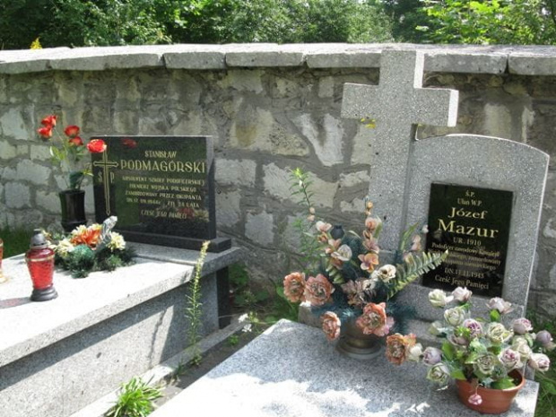 Pińczów (świętokrzyskie) - cmentarz IWS