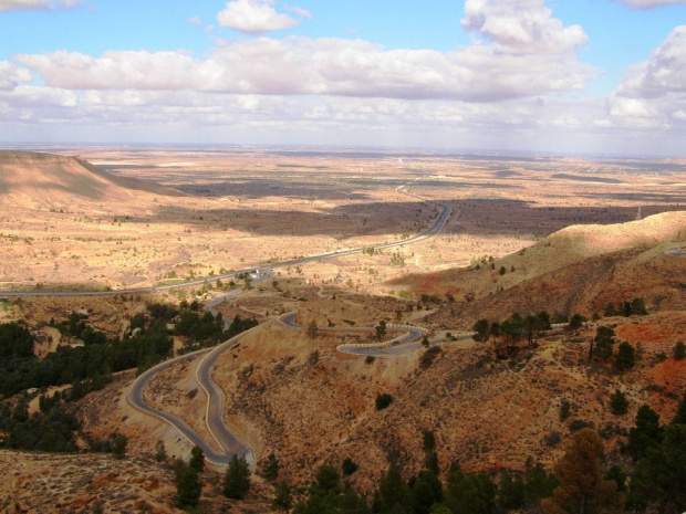 Okolice Gharyanu - stara wloska droga