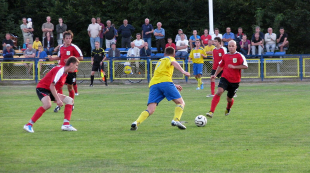 Pogoń Leżajsk - Stal Nowa Dęba (3:1), 03.09.2011 r. - IV liga podkarpacka #IVLiga #lezajsk #lezajstm #leżajsk #NowaDęba #PiłkaNożna #pogon #pogoń #PogońLeżajsk #sport #stal #StalNowaDęba