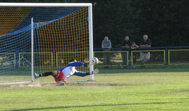 Pogoń Leżajsk - Stal Nowa Dęba (3:1), 03.09.2011 r. - IV liga podkarpacka #IVLiga #lezajsk #lezajstm #leżajsk #NowaDęba #PiłkaNożna #pogon #pogoń #PogońLeżajsk #sport #stal #StalNowaDęba