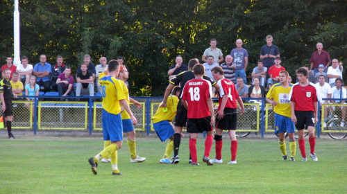 Pogoń Leżajsk - Stal Nowa Dęba (3:1), 03.09.2011 r. - IV liga podkarpacka #IVLiga #lezajsk #lezajstm #leżajsk #NowaDęba #PiłkaNożna #pogon #pogoń #PogońLeżajsk #sport #stal #StalNowaDęba