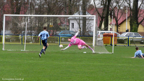 Juniorzy Starsi Pogoń Leżajsk - Unia Nowa Sarzyna (5:0), Leżajsk 02.04.2010 r. #pogon #pogoń #leżajsk #lezajsk #PogońLeżajsk #unia #NowaSarzyna #UniaNowaSzarzyna #lezajsktm #sport #piłkanożna