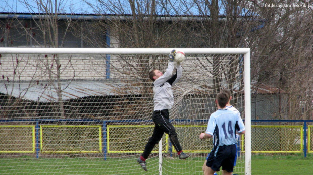 Juniorzy Starsi Pogoń Leżajsk - Unia Nowa Sarzyna (5:0), Leżajsk 02.04.2010 r. #pogon #pogoń #leżajsk #lezajsk #PogońLeżajsk #unia #NowaSarzyna #UniaNowaSzarzyna #lezajsktm #sport #piłkanożna