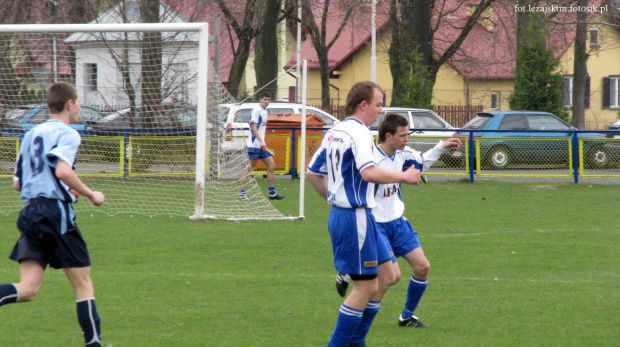 Juniorzy Starsi Pogoń Leżajsk - Unia Nowa Sarzyna (5:0), Leżajsk 02.04.2010 r. #pogon #pogoń #leżajsk #lezajsk #PogońLeżajsk #unia #NowaSarzyna #UniaNowaSzarzyna #lezajsktm #sport #piłkanożna