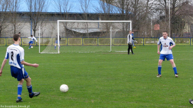 Juniorzy Starsi Pogoń Leżajsk - Unia Nowa Sarzyna (5:0), Leżajsk 02.04.2010 r. #pogon #pogoń #leżajsk #lezajsk #PogońLeżajsk #unia #NowaSarzyna #UniaNowaSzarzyna #lezajsktm #sport #piłkanożna