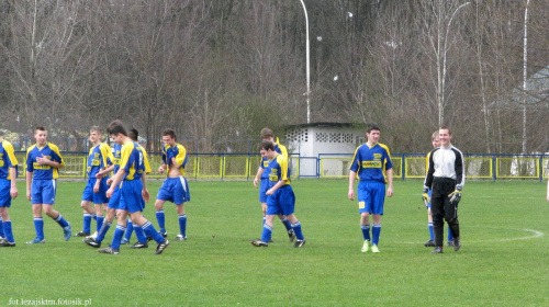 Juniorzy młodsi Pogoń Leżajsk - Unia Nowa Sarzyna (3:0), 02.04.2010 r., II liga podkarpacka juniorów #pogoń #pogon #lezajsk #leżajsk #PogońLeżajsk #pogonlezajsk #lezajsktm #sport #PiłkaNożna #juniorzy #unia #NowaSarzyna #UniaNowaSarzyna