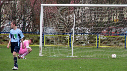 Juniorzy Starsi Pogoń Leżajsk - Unia Nowa Sarzyna (5:0), Leżajsk 02.04.2010 r. #pogon #pogoń #leżajsk #lezajsk #PogońLeżajsk #unia #NowaSarzyna #UniaNowaSzarzyna #lezajsktm #sport #piłkanożna