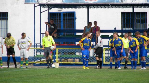 Pogoń Leżajsk - Orzeł Przeworsk, 2011 r. - II liga podkarpacka juniorów młodszych #lezajsk #lezajsktm #leżajsk #orzeł #OrzełPrzeworsk #PiłkaNożna #pogon #pogoń #PogońLeżajsk #przeworsk #sport