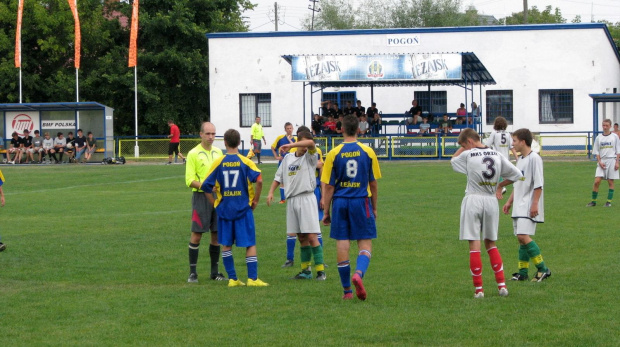 Pogoń Leżajsk - Orzeł Przeworsk, 2011 r. - II liga podkarpacka juniorów młodszych #lezajsk #lezajsktm #leżajsk #orzeł #OrzełPrzeworsk #PiłkaNożna #pogon #pogoń #PogońLeżajsk #przeworsk #sport