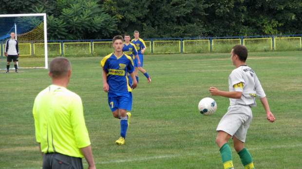 Pogoń Leżajsk - Orzeł Przeworsk, 2011 r. - II liga podkarpacka juniorów młodszych #lezajsk #lezajsktm #leżajsk #orzeł #OrzełPrzeworsk #PiłkaNożna #pogon #pogoń #PogońLeżajsk #przeworsk #sport