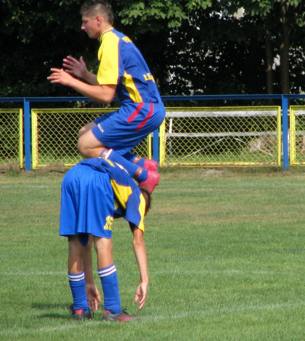 Pogoń Leżajsk - Orzeł Przeworsk, 2011 r. - II liga podkarpacka juniorów młodszych #lezajsk #lezajsktm #leżajsk #orzeł #OrzełPrzeworsk #PiłkaNożna #pogon #pogoń #PogońLeżajsk #przeworsk #sport