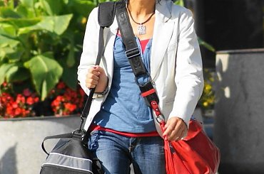 Ludzie w ruchu, kobiety, mężczyźni #dziewczyny #girl #kobiety #ludzie #man #mężczyźni #woman