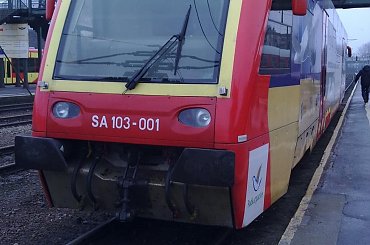 Właśnie przyjechał do Rzeszowa ze Stalowej Woli Rozwadów. #kolej #tabor #infrastruktura #transport