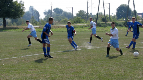 goń Leżajsk - Stal Mielec II (1:0), 17.09.2011 r. - II liga podkarpacka juniorów starszych #juniorzy #lezajsk #lezajsktm #leżajsk #mielec #PiłkaNożna #pogon #pogoń #PogońLeżajsk #sport #stal #StalMielec