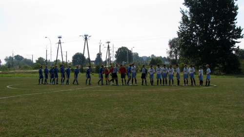 goń Leżajsk - Stal Mielec II (1:0), 17.09.2011 r. - II liga podkarpacka juniorów starszych #juniorzy #lezajsk #lezajsktm #leżajsk #mielec #PiłkaNożna #pogon #pogoń #PogońLeżajsk #sport #stal #StalMielec