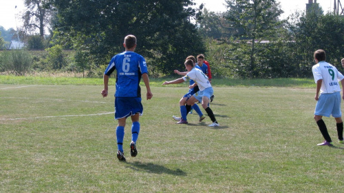 goń Leżajsk - Stal Mielec II (1:0), 17.09.2011 r. - II liga podkarpacka juniorów starszych #juniorzy #lezajsk #lezajsktm #leżajsk #mielec #PiłkaNożna #pogon #pogoń #PogońLeżajsk #sport #stal #StalMielec