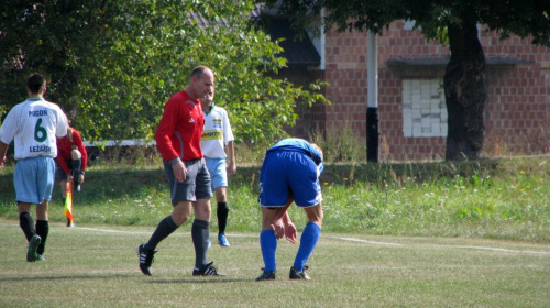 goń Leżajsk - Stal Mielec II (1:0), 17.09.2011 r. - II liga podkarpacka juniorów starszych #juniorzy #lezajsk #lezajsktm #leżajsk #mielec #PiłkaNożna #pogon #pogoń #PogońLeżajsk #sport #stal #StalMielec