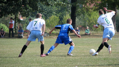 goń Leżajsk - Stal Mielec II (1:0), 17.09.2011 r. - II liga podkarpacka juniorów starszych #juniorzy #lezajsk #lezajsktm #leżajsk #mielec #PiłkaNożna #pogon #pogoń #PogońLeżajsk #sport #stal #StalMielec