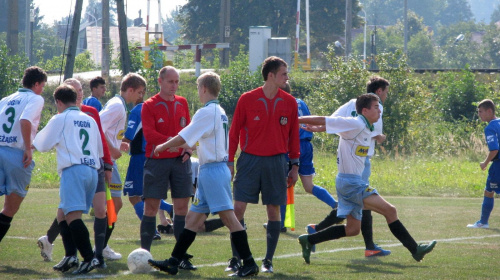 goń Leżajsk - Stal Mielec II (1:0), 17.09.2011 r. - II liga podkarpacka juniorów starszych #juniorzy #lezajsk #lezajsktm #leżajsk #mielec #PiłkaNożna #pogon #pogoń #PogońLeżajsk #sport #stal #StalMielec