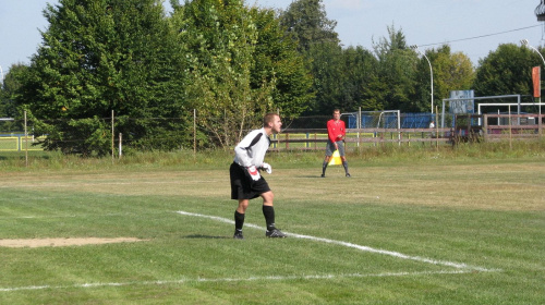 goń Leżajsk - Stal Mielec II (1:0), 17.09.2011 r. - II liga podkarpacka juniorów starszych #juniorzy #lezajsk #lezajsktm #leżajsk #mielec #PiłkaNożna #pogon #pogoń #PogońLeżajsk #sport #stal #StalMielec